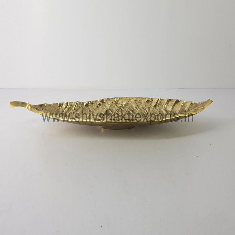 SERVING TRAY